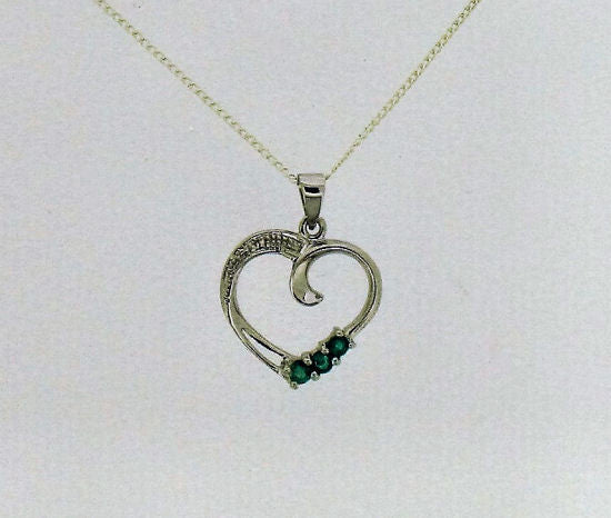 Emerald and Silver Heart Pendant BT8069